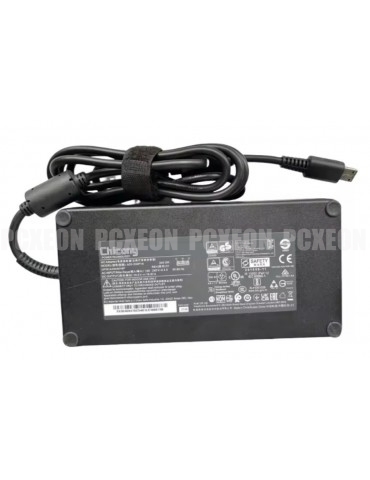 Charger MSI Raider GE66...